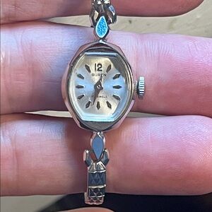 Vintage manual Buren 17 Jewels Women's Watch in Silver with safety chain